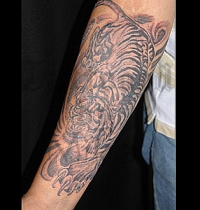 MikeCopy of DSC00428tattoo
